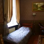Apartman Elegant Classic In The Heart Of Old Town