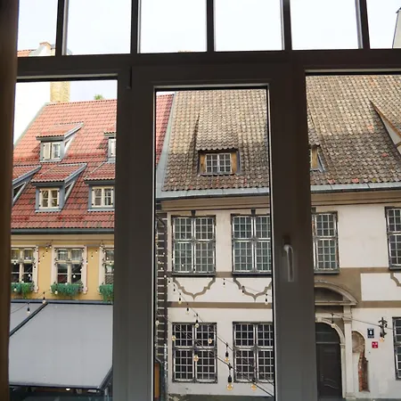 Elegant Classic In The Heart Of Old Town Dzīvoklis *