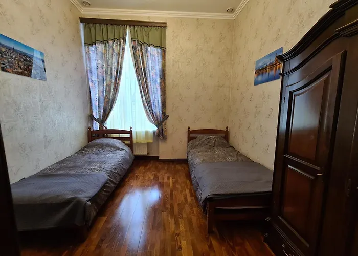 Elegant Classic In The Heart Of Old Town Dzīvoklis *