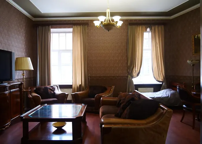 Elegant Classic In The Heart Of Old Town Dzīvoklis *
